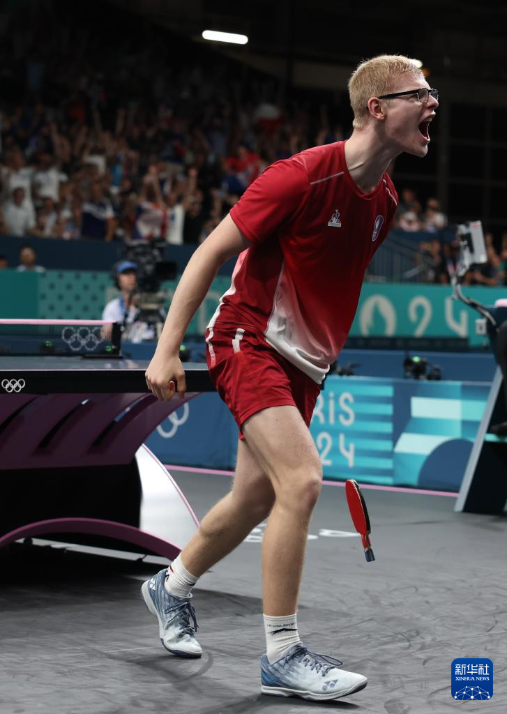 在音乐和舞 在音乐和舞