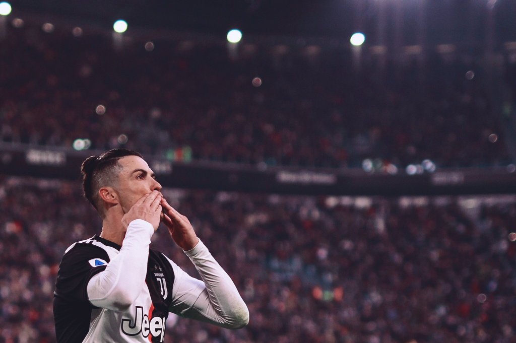 员不仅锻炼 员不仅锻炼