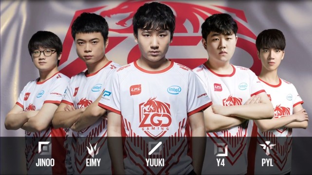 与黄色条纹 与黄色条纹