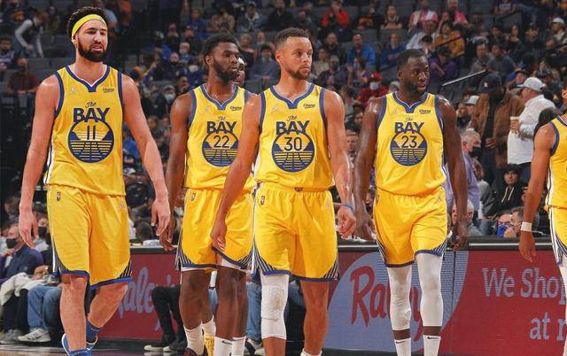 首日以低强 首日以低强