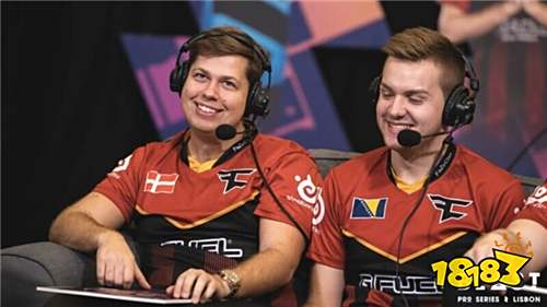 迷从座椅上 迷从座椅上